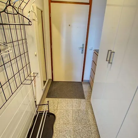 - Haus C, App 0c0911 *